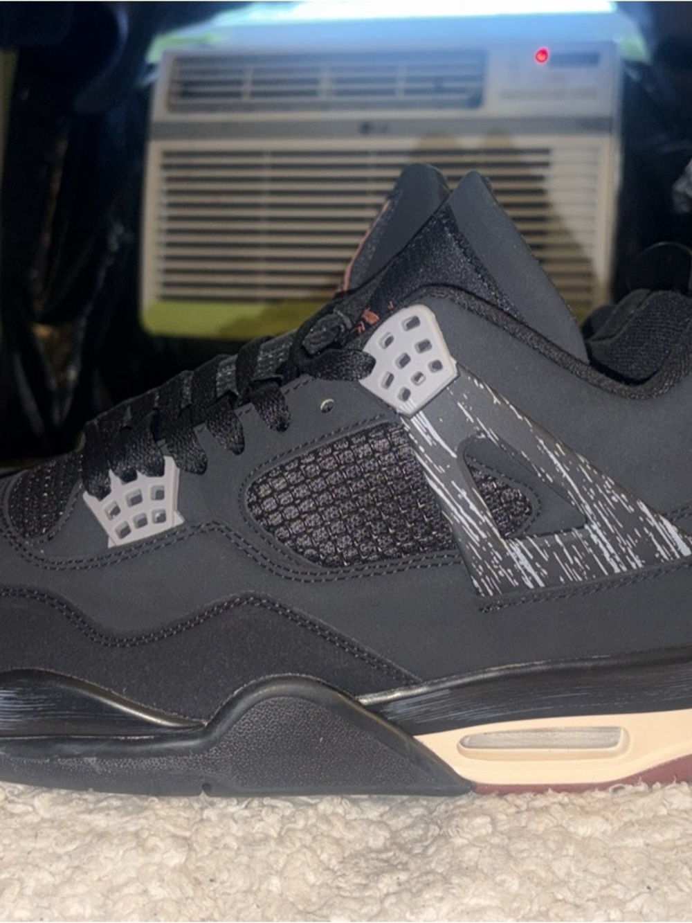 Jordan 4 London size 10